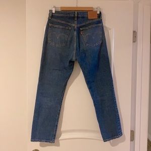 Levi’s Straight Leg Cropped Dark Wash Jeans